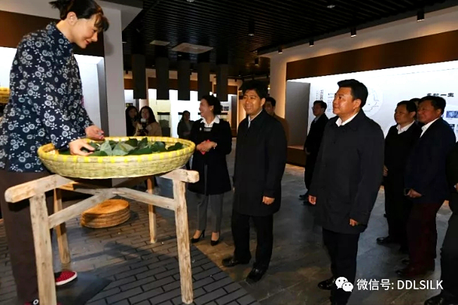 點擊新窗口打開大圖
