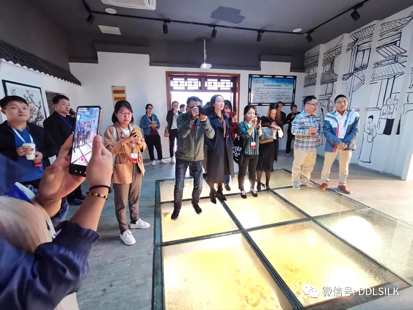 點擊新窗口打開大圖